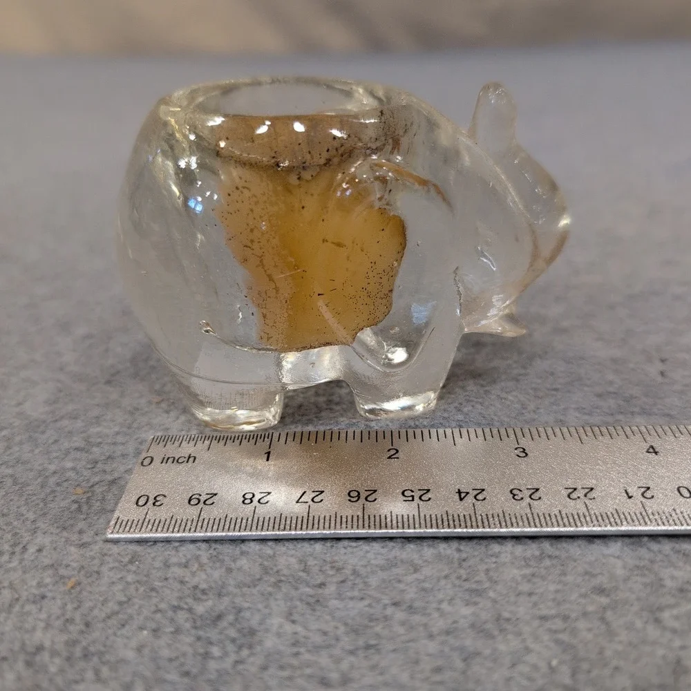 Vintage Clear Glass Elephant Figurine with Integrated Candle Made in Taiwan - Picture 3 of 5